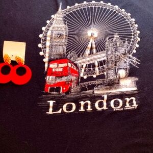 CLASSY LONDON Women's Xlg T-shirt,w NEW EARRINGS 💋 & FREE THANK YOU GIFT
